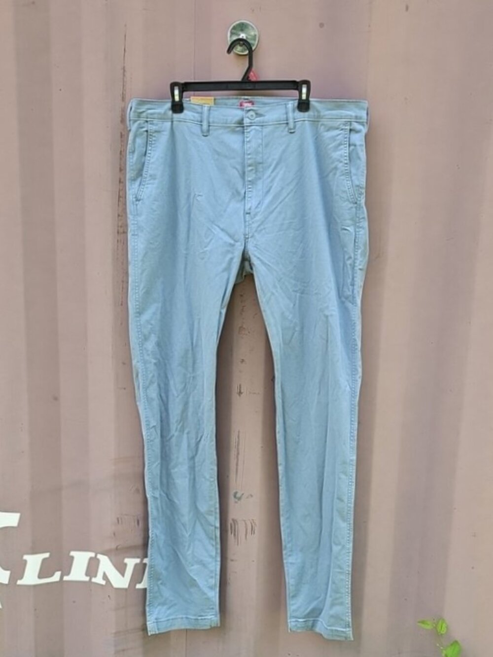 Levi's Men's XX Chino Standard Tapered Pants Size 40 x 38, Blue New